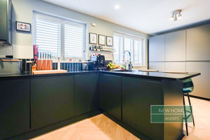 Photo 12- click for photo gallery